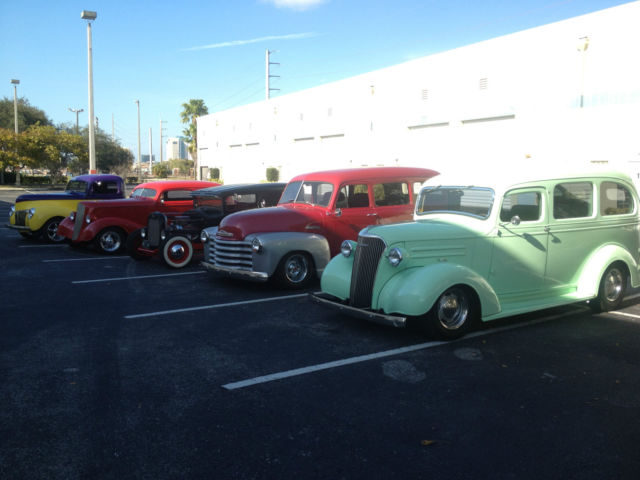 1950 Chevrolet Suburban Chevy Suburban - photo 9