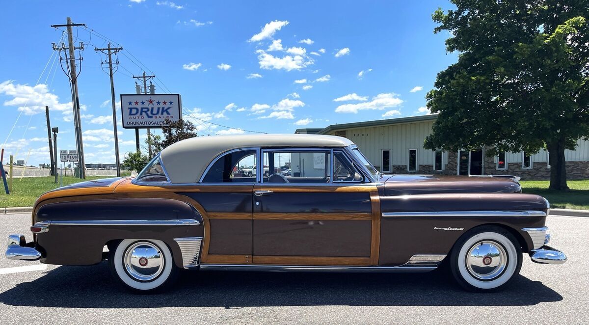 1950 Chrysler Town and Country - photo 3