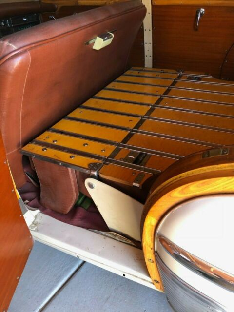 1950 Chrysler Royal Town and Country 4 Door Station Wagon WOODY - photo 10