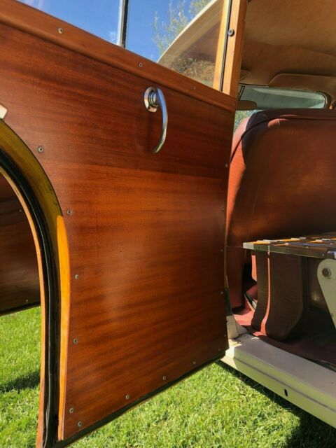 1950 Chrysler Royal Town and Country 4 Door Station Wagon WOODY - photo 5