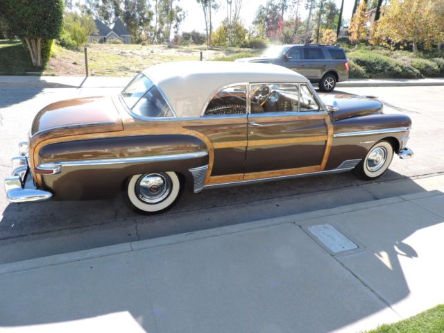 1950 Chrysler Town & Country Coupe - photo 2
