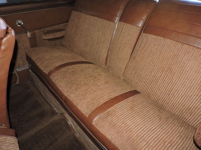1950 Chrysler Town & Country Coupe - photo 7