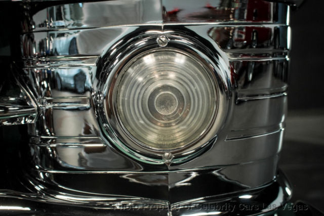 1950 Chrysler Town & Country - photo 12