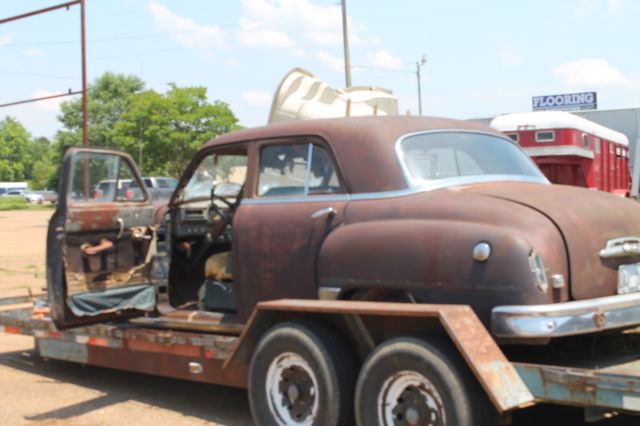 1950 Deluxe A restorable parts car. Rat,patina solid original project. 1950 DeSoto Deluxe Deluxe