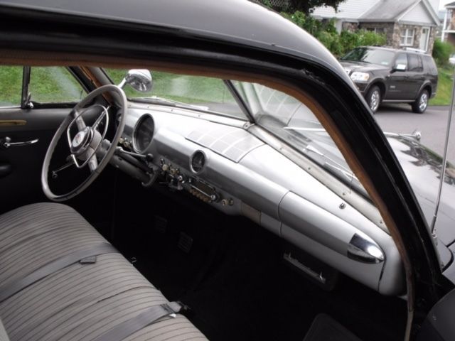 1950 Ford Sedan - photo 12