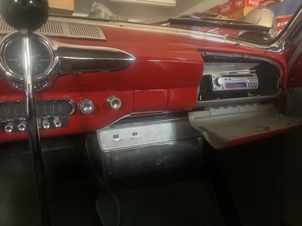 1950 Ford Custom 2dr - photo 7
