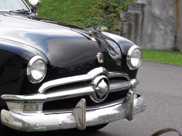 1950 Ford Sedan - photo 5