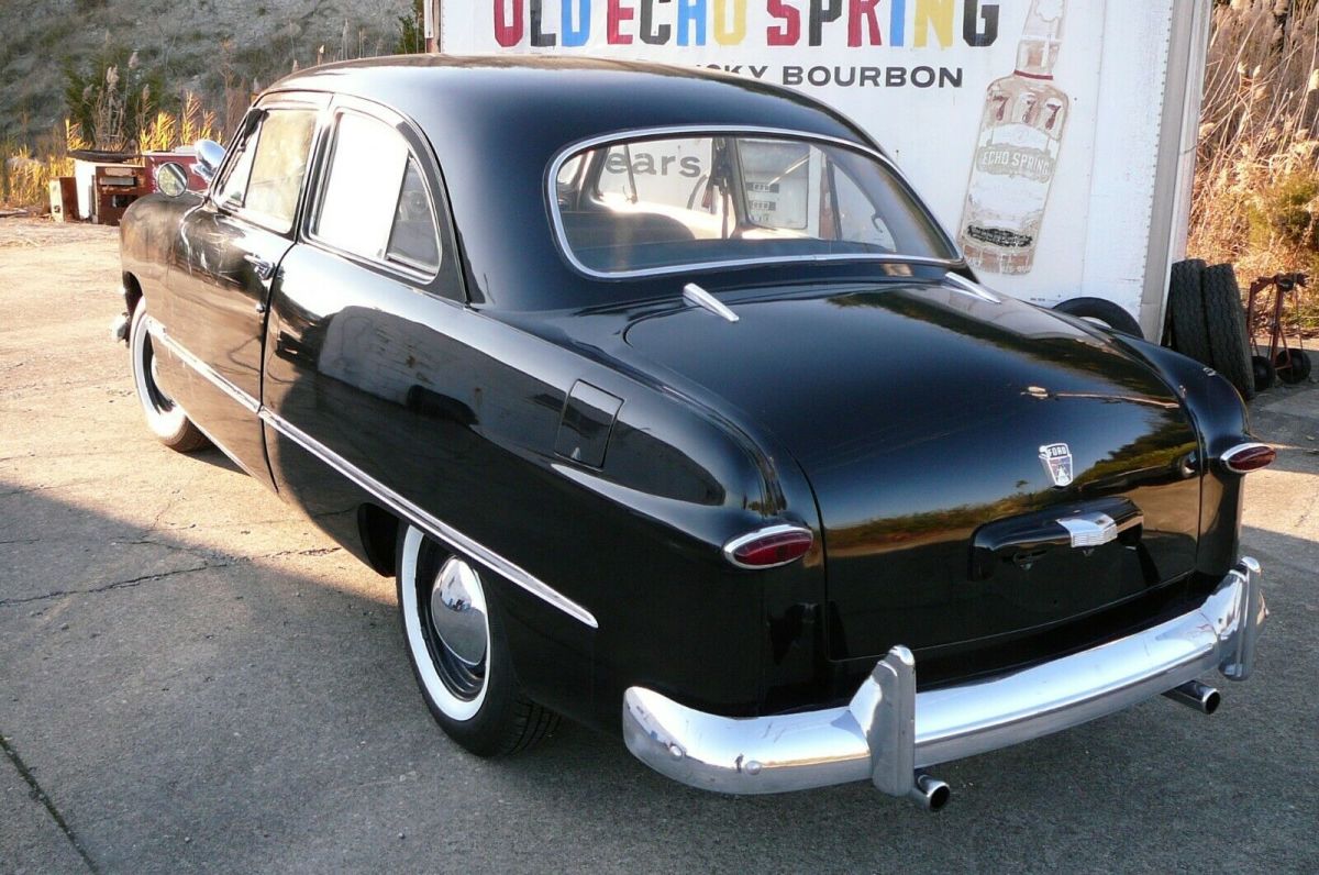 1950 Ford Custom - photo 3