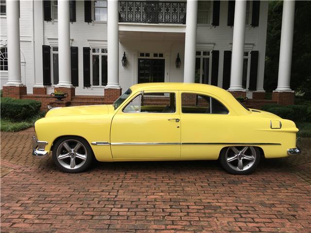1950 FORD CUSTOM 2 DR., BEAUTIFUL RESTORATION, 239 FLATHEAD V8, RUST-FREE 1950 Ford Other --