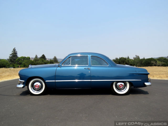 1950 Ford Custom Club Coupe - photo 3