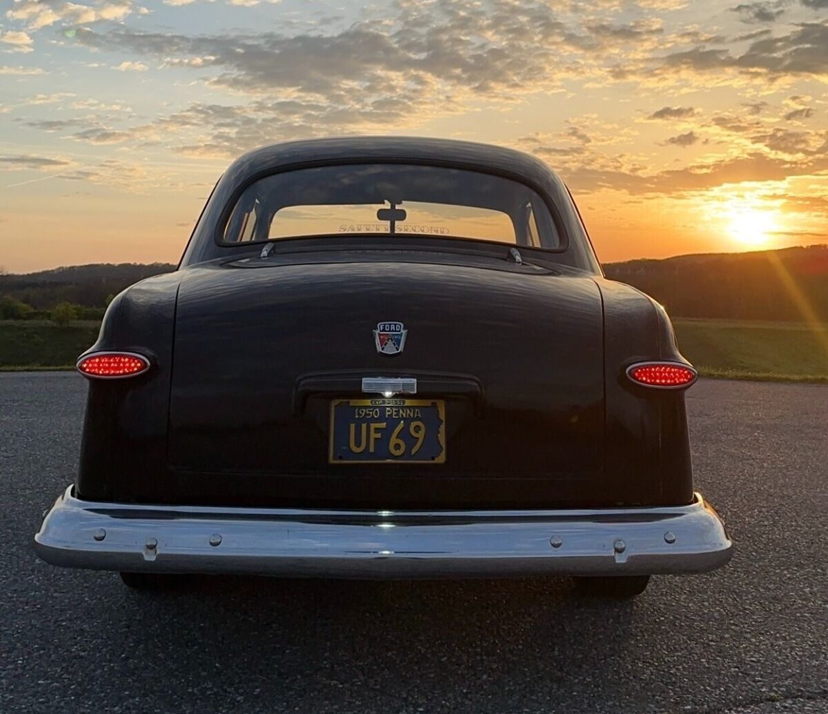 1950 Ford Custom Deluxe - photo 5