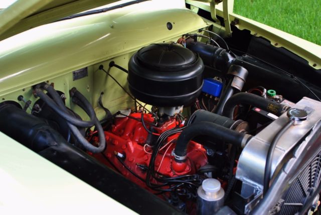 1950 Ford Custom Deluxe Convertible Absolutely Gorgeous! V8 w/ OD - photo 10
