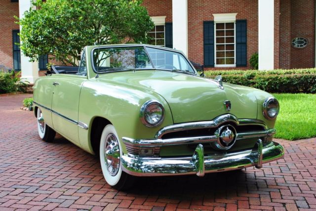 1950 Ford Custom Deluxe Convertible Absolutely Gorgeous! V8 w/ OD - photo 2
