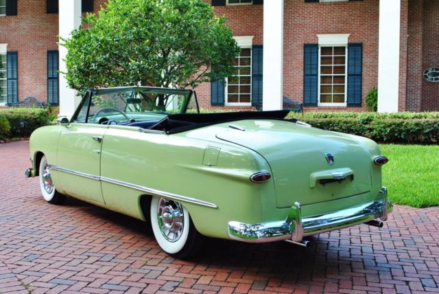 1950 Ford Custom Deluxe Convertible Absolutely Gorgeous! V8 w/ OD - photo 4