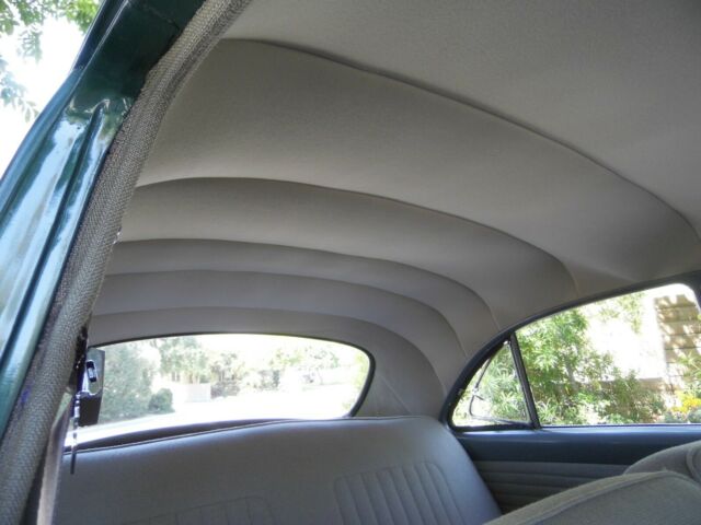 1950 Ford Custom Deluxe - photo 2