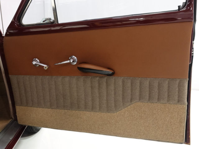 1950 Ford Custom Deluxe Woody Wagon - photo 9