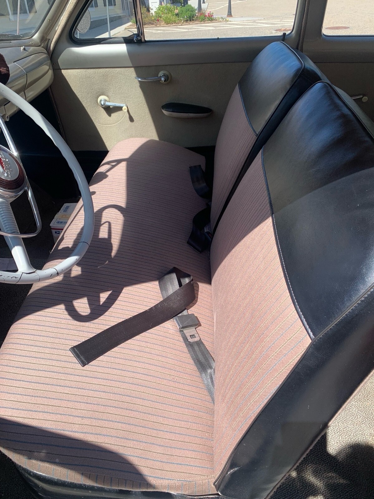 1950 Ford Deluxe - photo 8