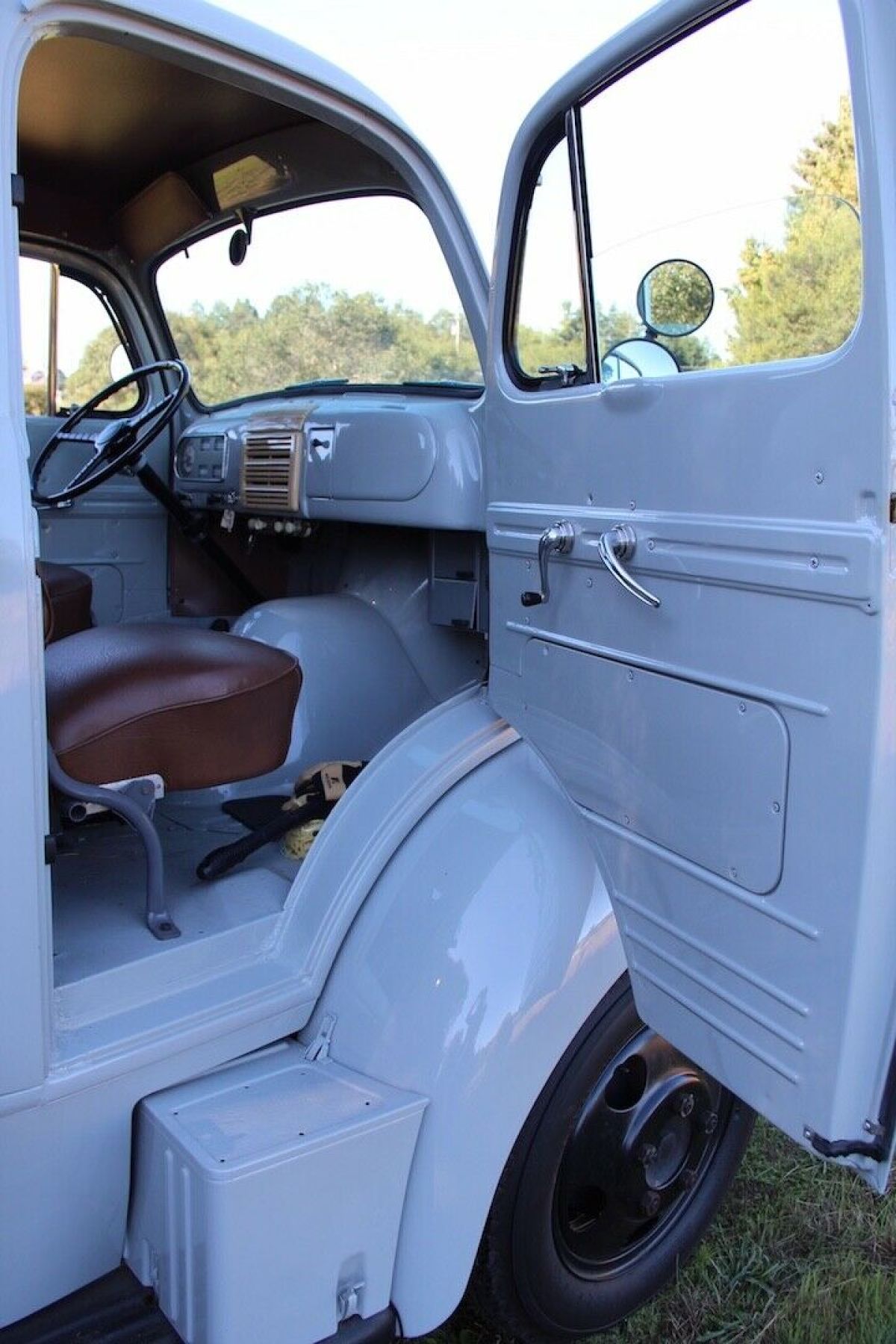 1950 Ford F-500 - photo 7