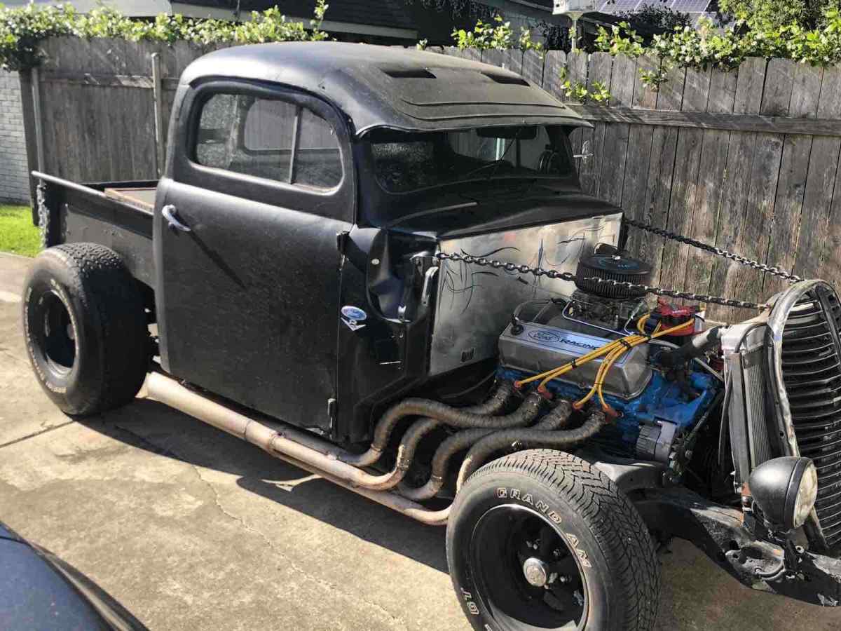 1950 Ford rat rod black