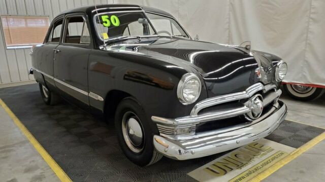 1950 Ford Tudor - photo 3