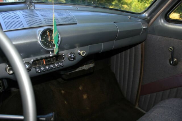 1950 Ford Tudor Coupe - photo 13