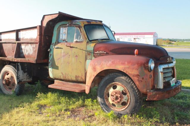 1950 GMC Dump Truck - photo 2