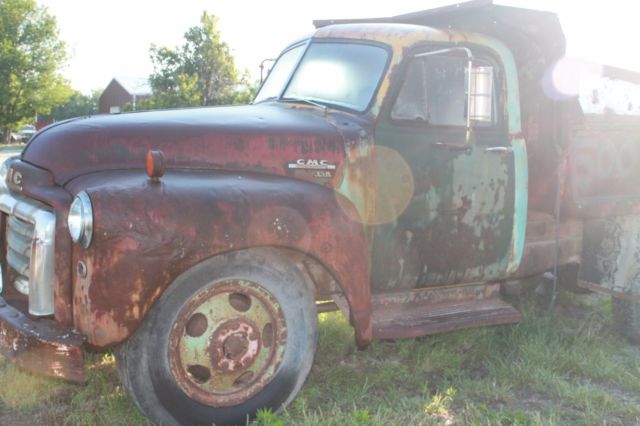 1950 GMC Dump Truck - photo 4