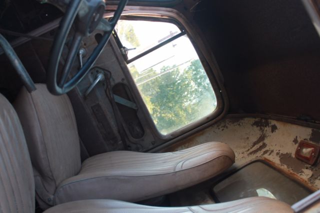 1950 GMC Dump Truck - photo 7
