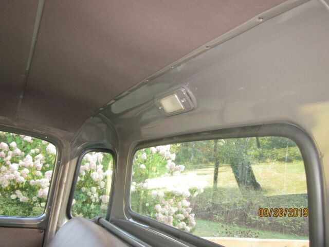 1950 GMC Truck 5 WINDOW CAB - photo 11