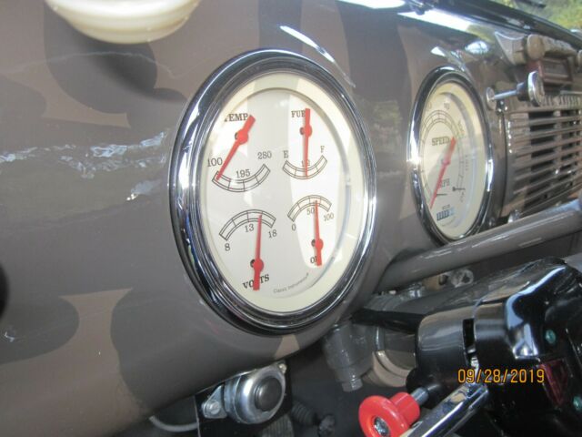 1950 GMC Truck 5 WINDOW CAB - photo 9