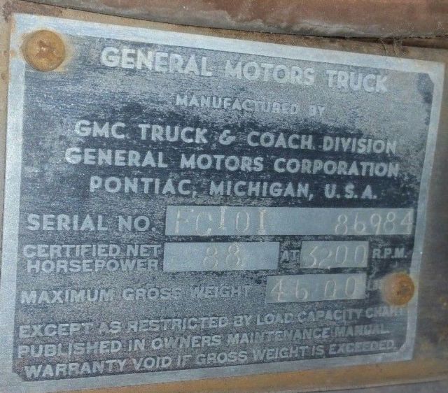 1950 GMC Suburban - photo 10