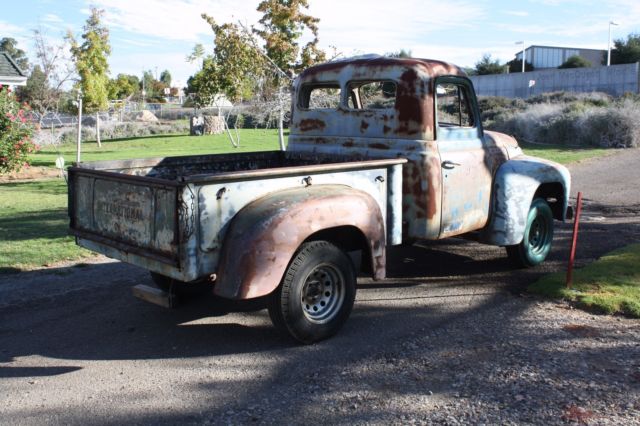 1950 International Harvester L110 - photo 2