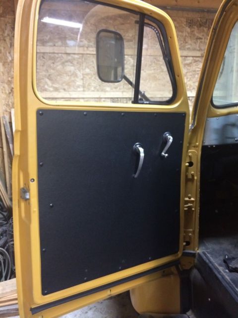 1950 International Harvester L-162 Standard - photo 5