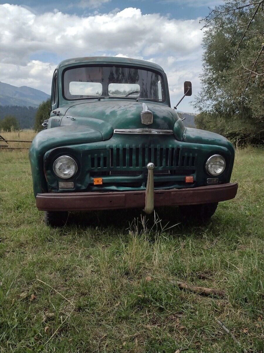 1950 International L-112 - photo 2