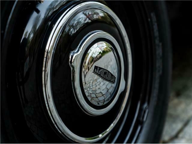 1950 Jaguar XK Roadster - photo 12