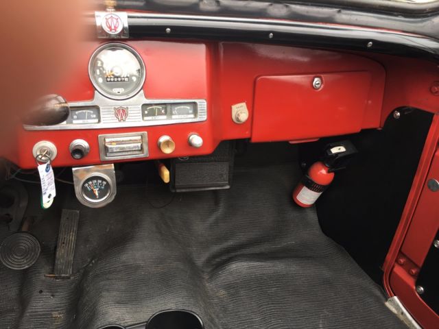 1950 Willys Jeepster -- - photo 12