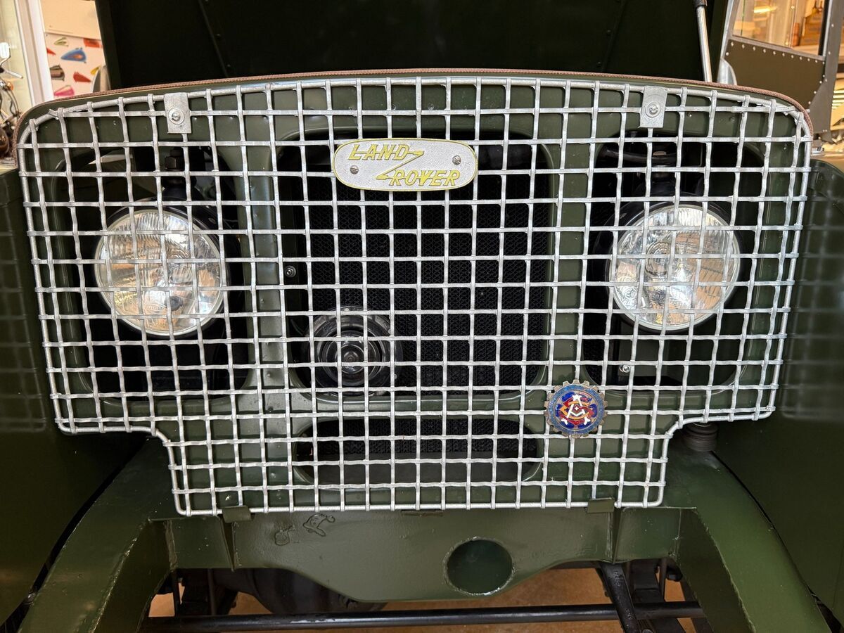1950 Land Rover Series I FULLY RESTORED/Swiss imported in 1950, LHD. - photo 12