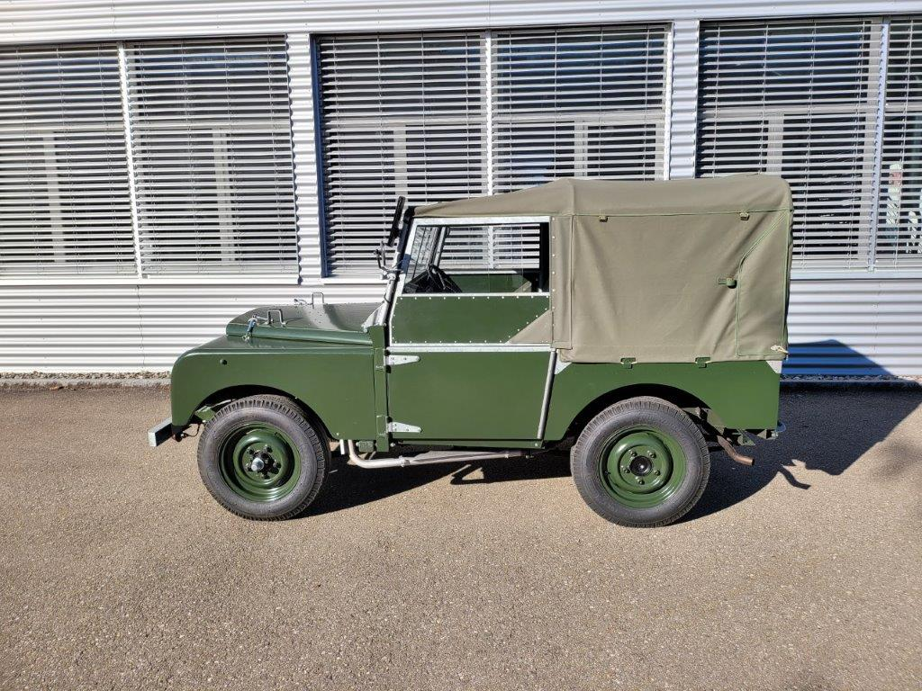 1950 Land Rover Series I FULLY RESTORED/Swiss imported in 1950, LHD. - photo 3