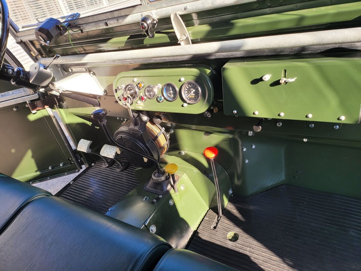 1950 Land Rover Series I FULLY RESTORED/Swiss imported in 1950, LHD. - photo 6
