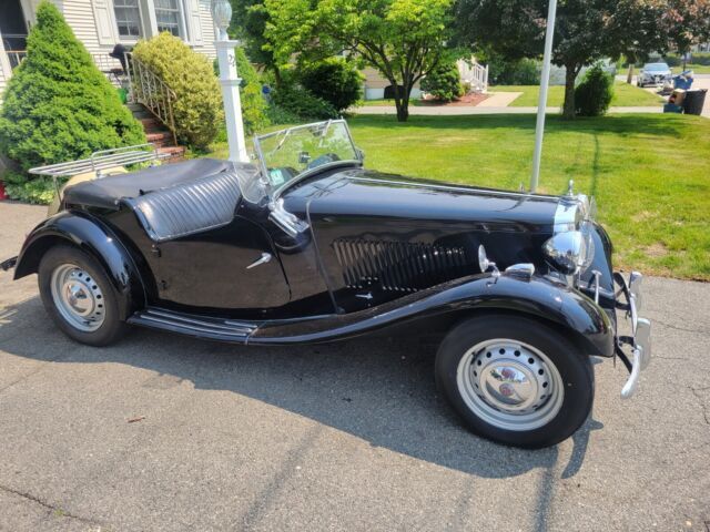 1950 mg td in very good condition 1950 MG mgtd