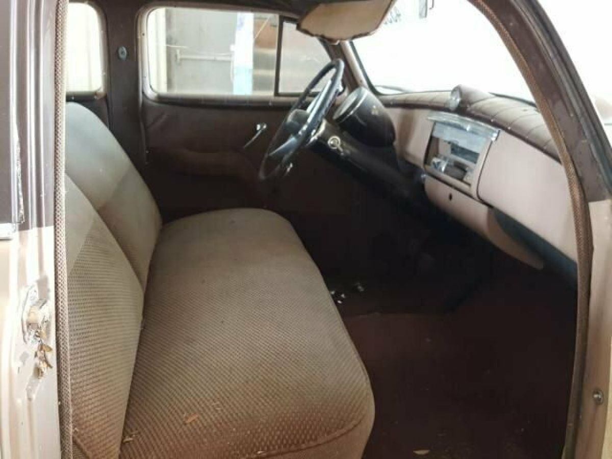 1950 Nash Statesman clean title, garage kept - photo 6