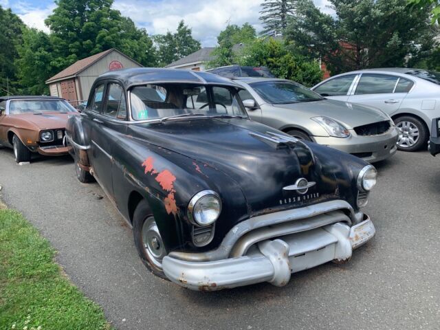 1950 Oldsmobile 88 Sedan Black RWD Automatic 53,903 miles Parts or Repair 1950 Oldsmobile 88