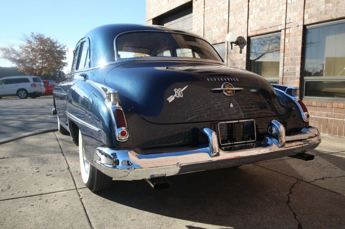 1950 Oldsmobile Eighty-Eight Futuramic - photo 4