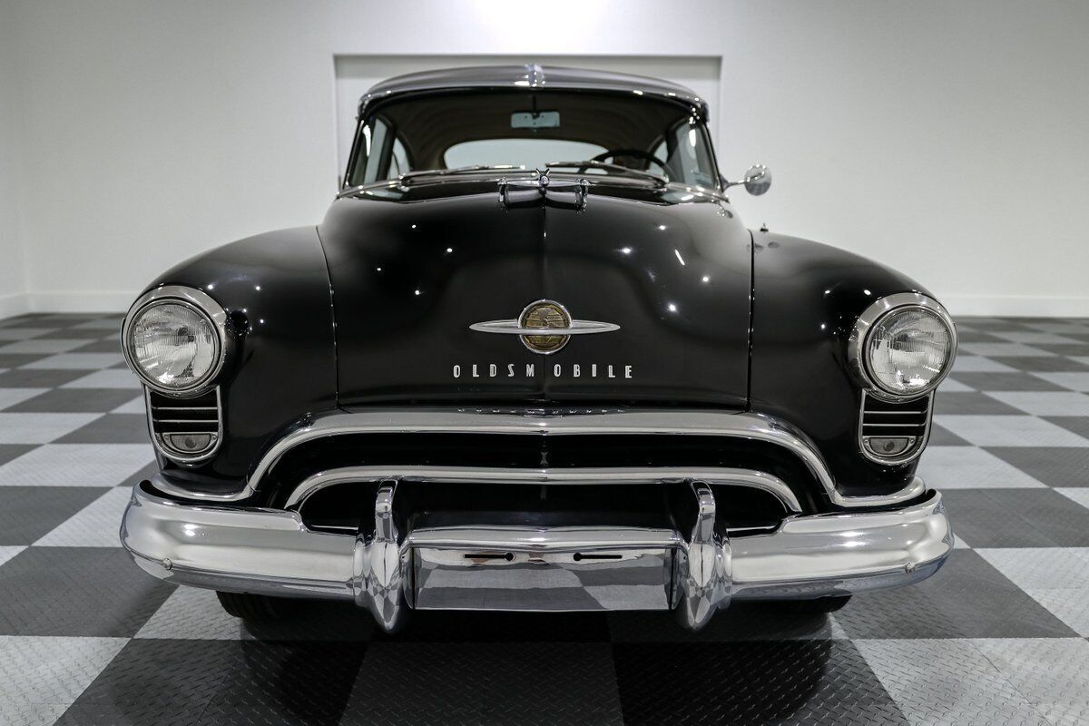 1950 Oldsmobile Futuramic 88 - photo 2