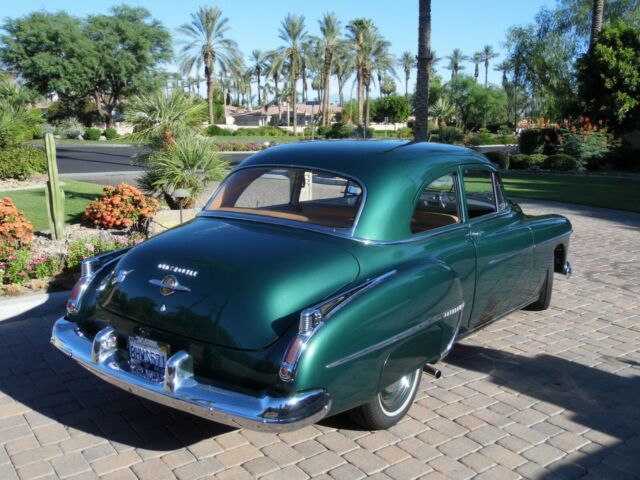 1950 Oldsmobile Rocket 88 Deluxe Sedan 303 V8 1950 Oldsmobile Eighty-Eight Deluxe