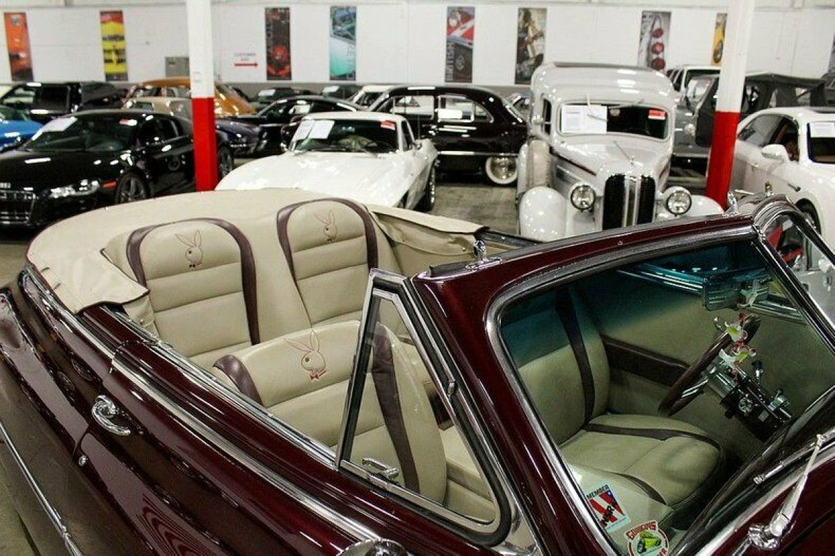 1950 Packard Custom 8 - photo 10