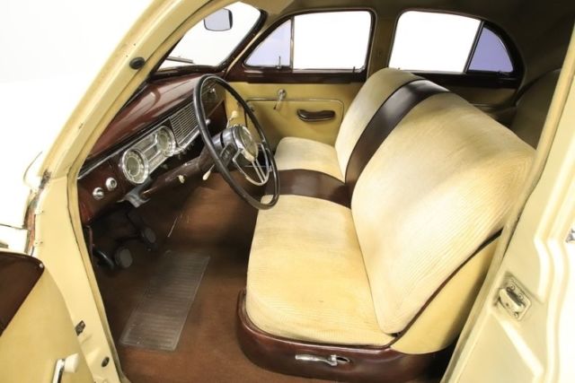 1950 Packard Eight Touring Sedan - photo 5