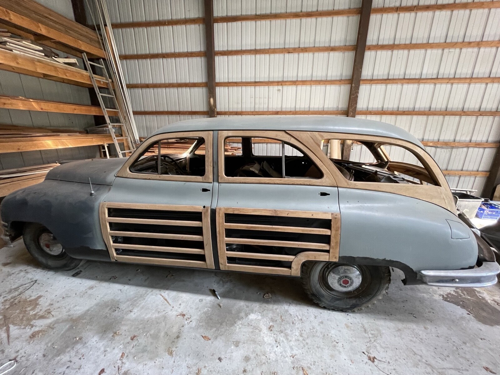 1950 Packard Eight Woody Station Wagon - photo 3