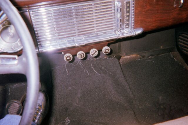 1950 Packard Deluxe Eight 4 door sedan - photo 9