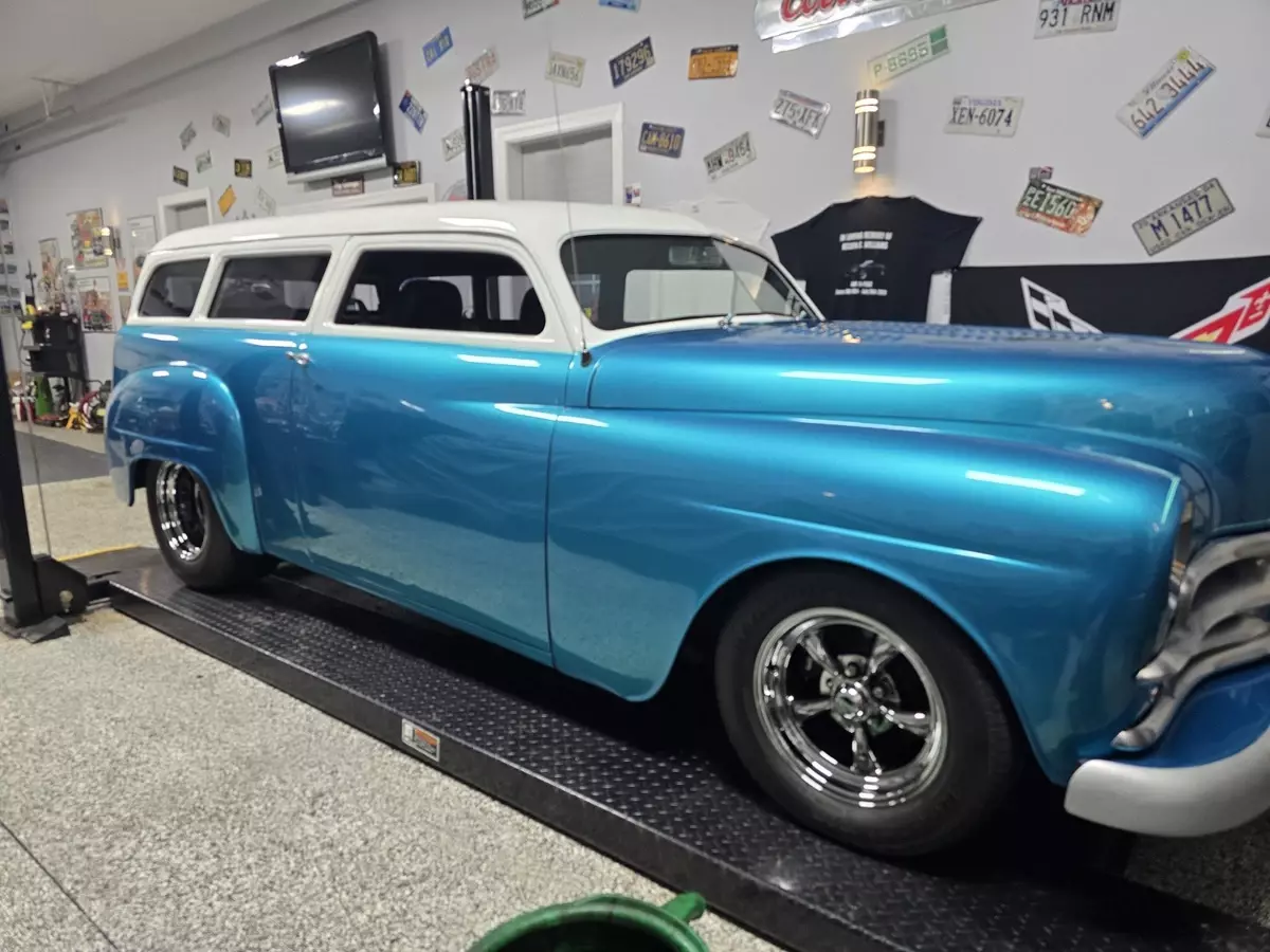 1950 Plymouth Suburban